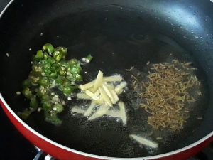 saute green chili