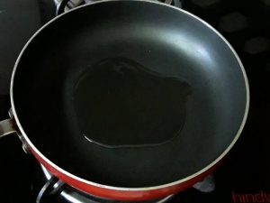 heat oil for potato masala