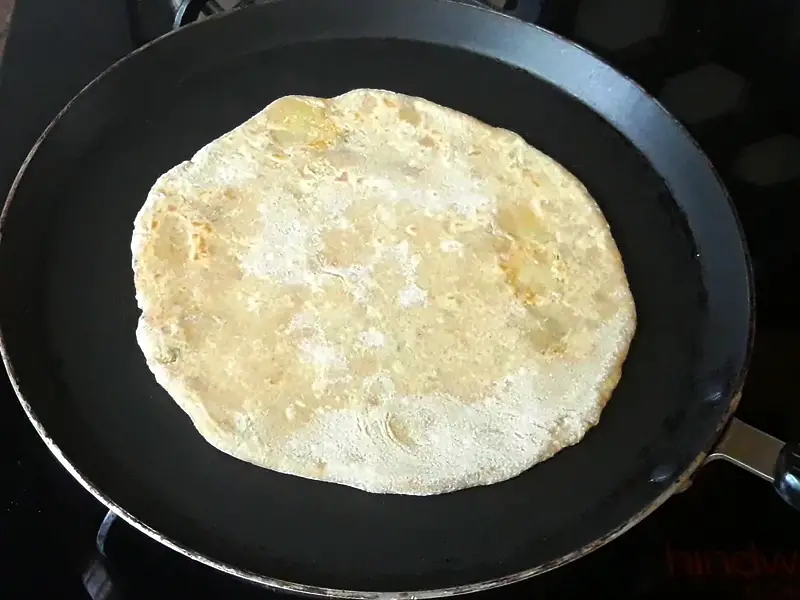 paratha flipped