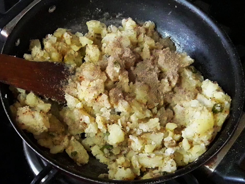 add chaat masala in potato stuffing for samosa