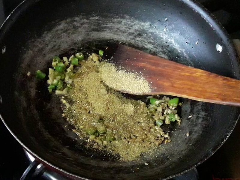 coriander powder added in samosa stuffing