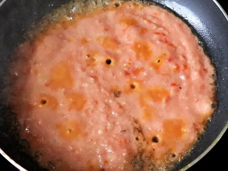tomato paste in pan