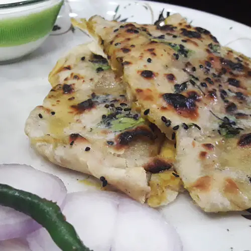 aloo-kulcha-recipe