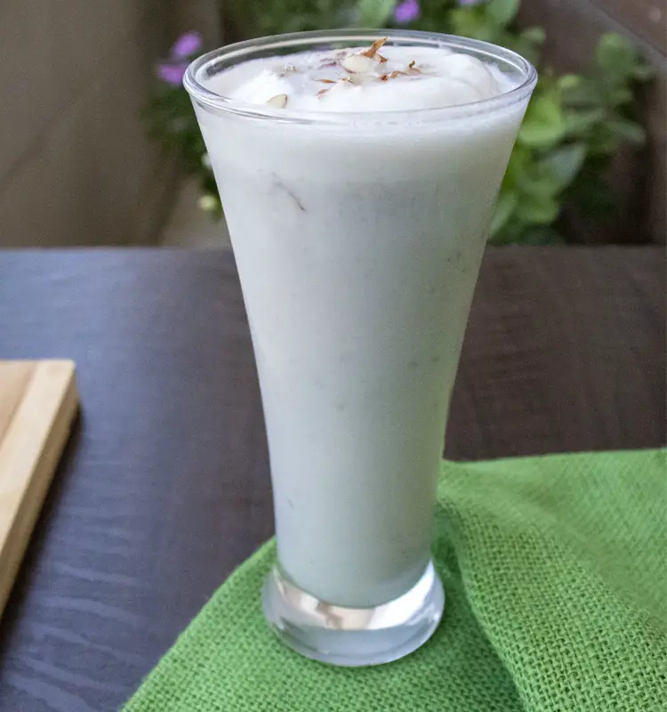 banana milkshake recipe