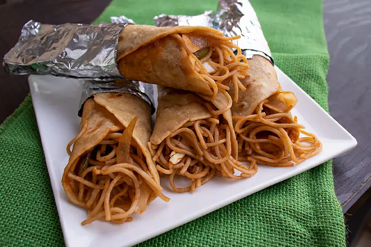 chowmein-roll-recipe-noodle-roll-recipe