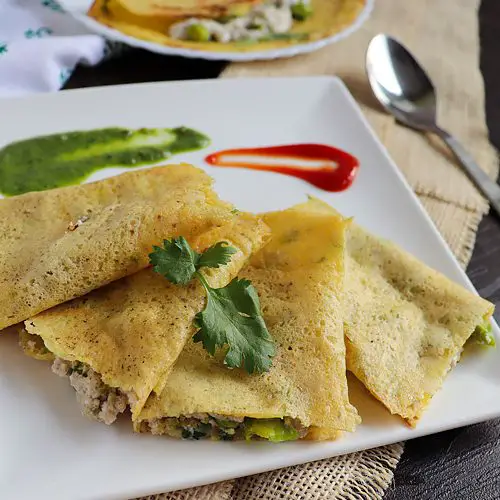 moong dal cheela stuffed with paneer