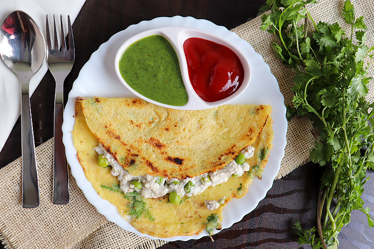 stuffed moong dal cheela post