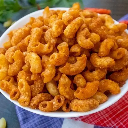 crispy macaroni snack