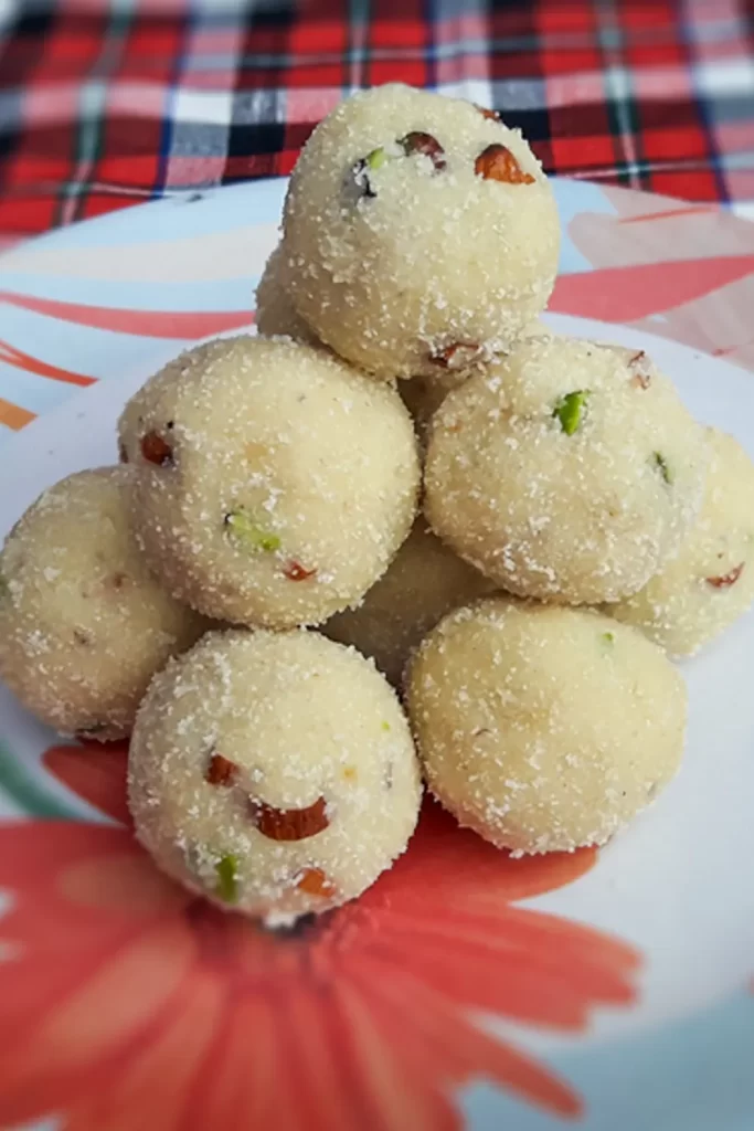 sooji khoya laddu recipe